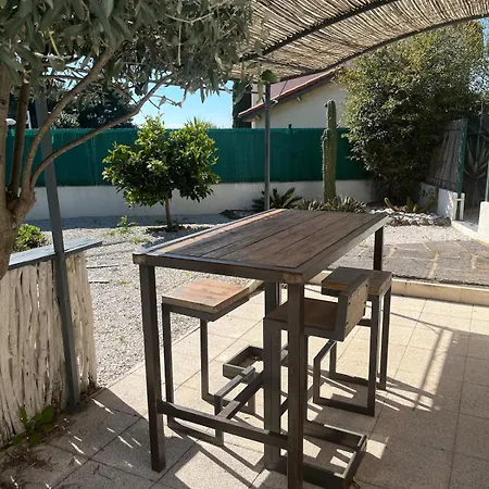 Apartament Joli Prive Jardin A 10min Des Plages Agde