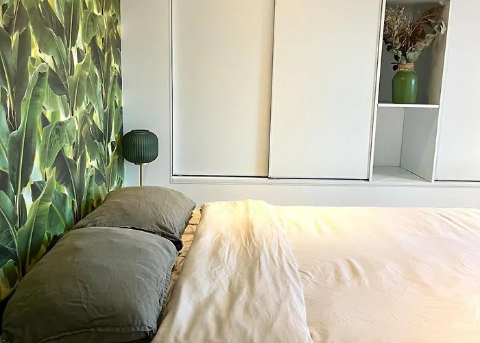 Joli Prive Jardin A 10min Des Plages